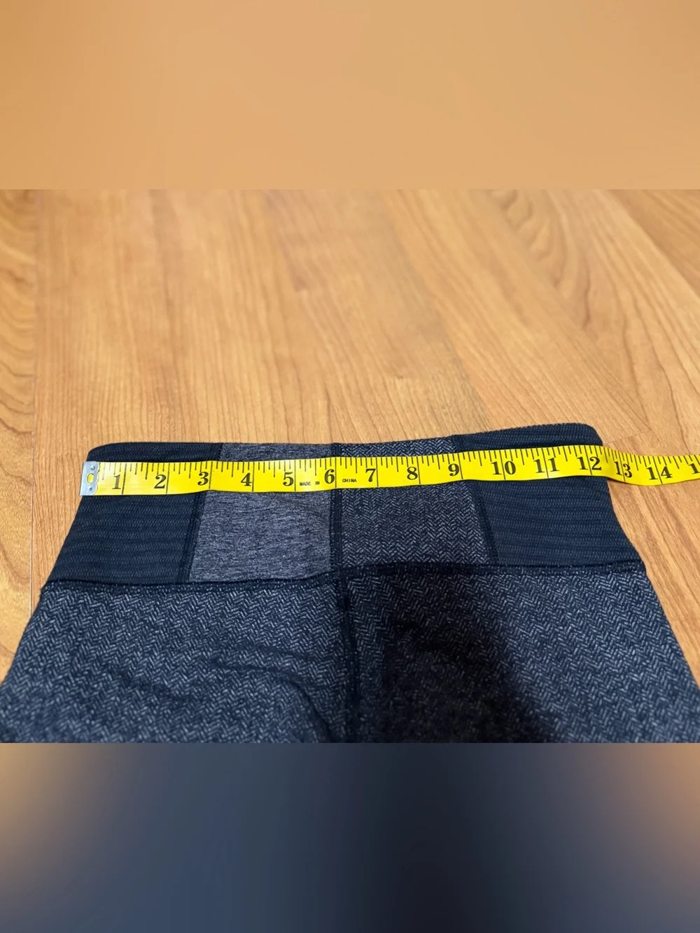 lululemon athletica Herringbone Cropped Leggings Gray/Black Size 4
